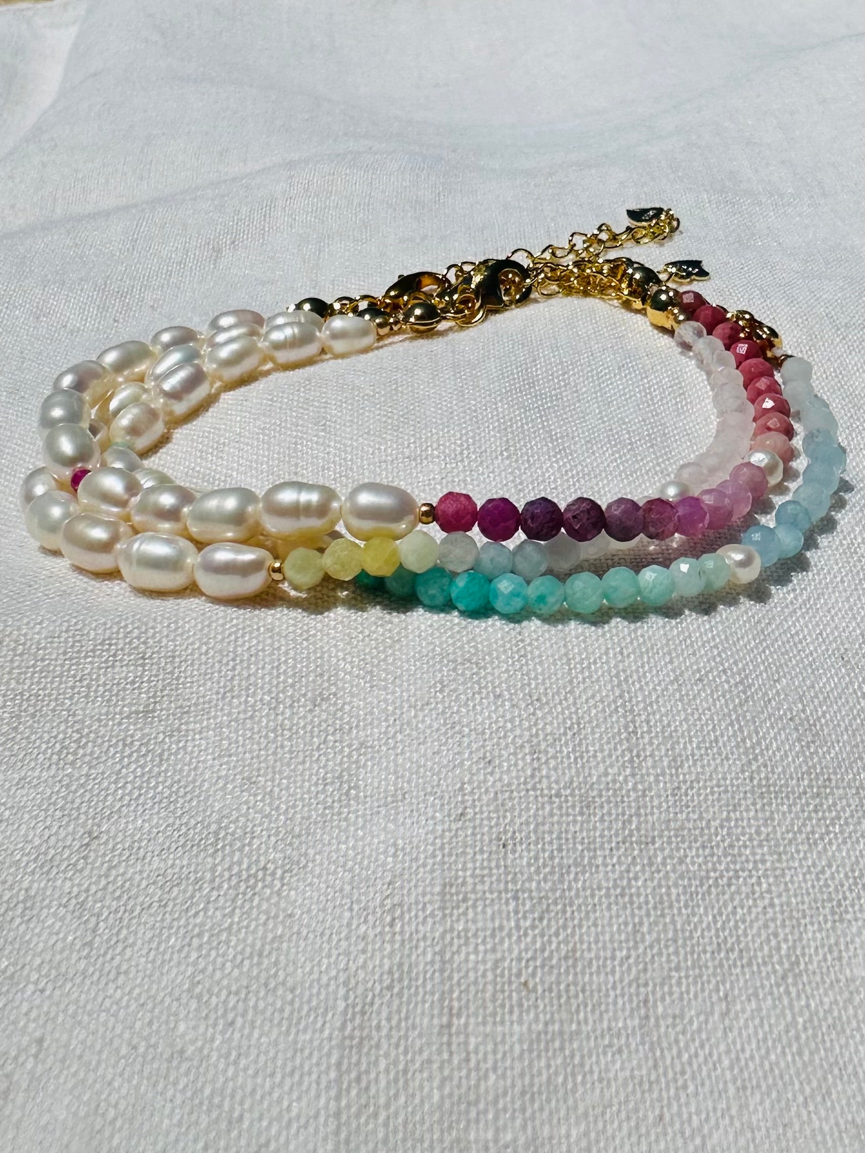 "Halfmoon - Pink" Bracelet